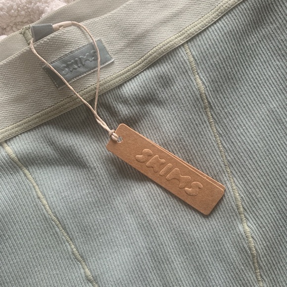 SKIMS Cotton Rib Legging SIZE SMALL | SHADE MINERAL - Picture 3 of 4